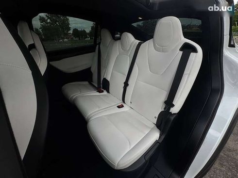 Tesla Model X 2017 - фото 15