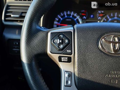 Toyota 4Runner 2016 - фото 27