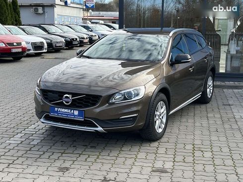 Volvo V60 Cross Country 2017 - фото 7