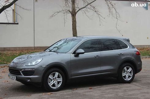 Porsche Cayenne 2011 - фото 3