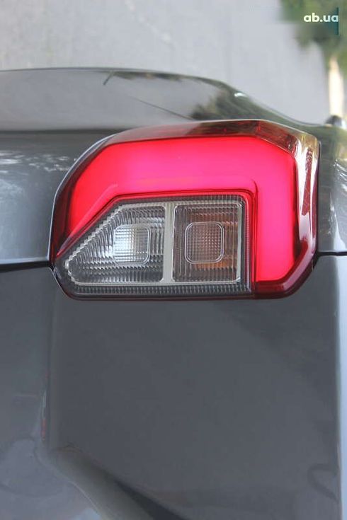 Ford Explorer 2023 - фото 22