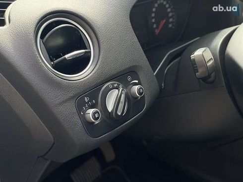 Ford Mondeo 2011 - фото 13