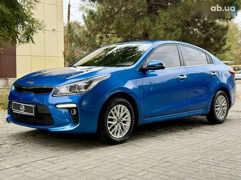 Kia Rio 2018 - фото 3
