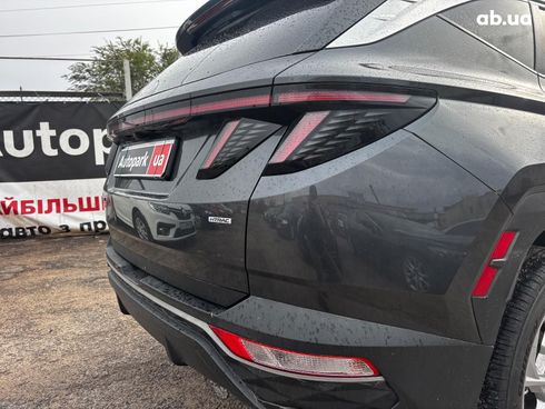 Hyundai Tucson 2022 серый - фото 13