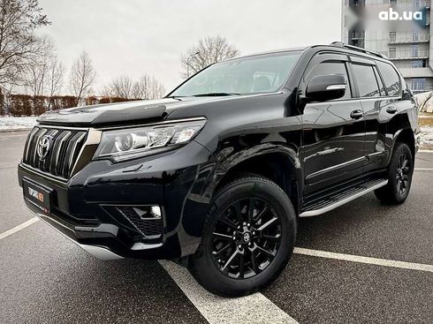 Toyota Land Cruiser Prado 2022 - фото 5