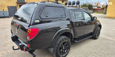 Mitsubishi L200 2007 черный - фото 4