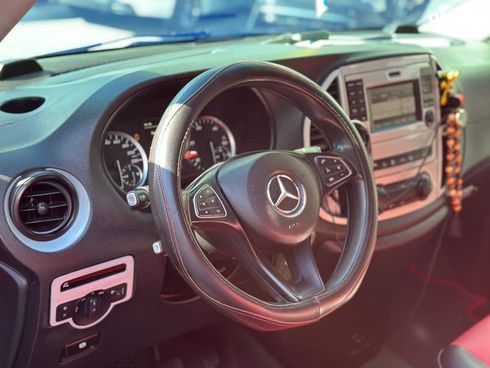 Mercedes-Benz Vito 2015 красный - фото 12