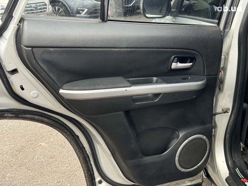 Suzuki Grand Vitara 2005 серый - фото 18