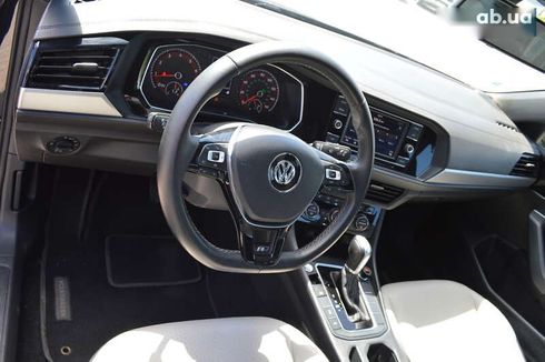 Volkswagen Jetta 2018 - фото 8