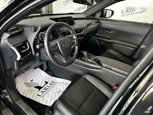 Lexus UX 2021 - фото 17