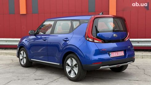 Kia Soul EV 2021 - фото 16