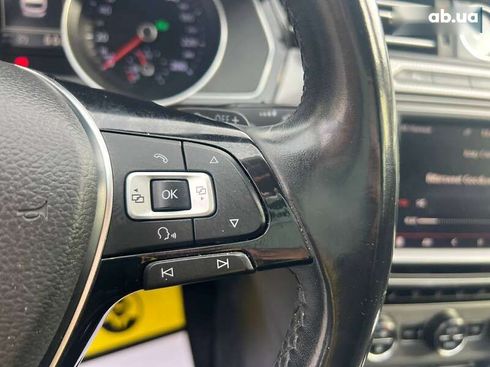 Volkswagen Passat 2016 - фото 13