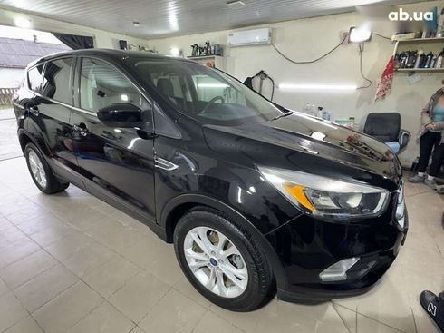 Ford Escape 2017 - фото 28