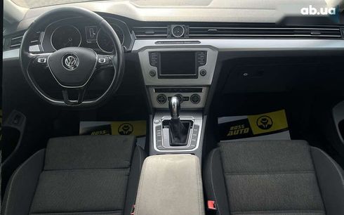 Volkswagen Passat 2015 - фото 9