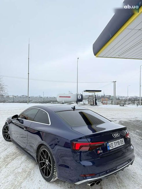 Audi S5 2018 - фото 10