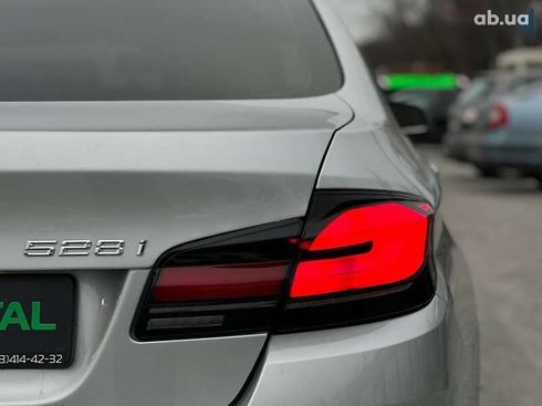 BMW 5 серия 2011 - фото 10