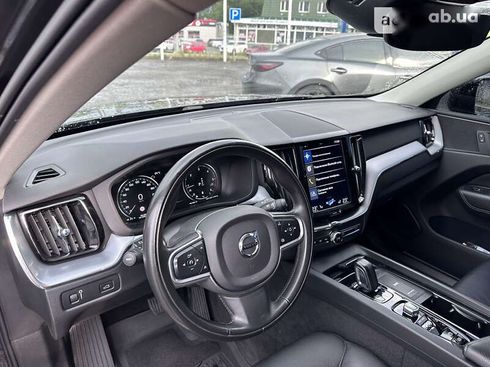 Volvo XC60 2019 - фото 19