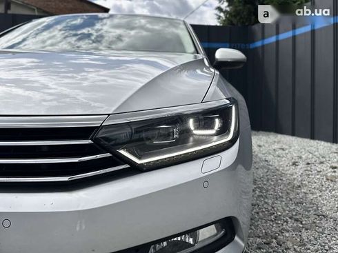 Volkswagen Passat 2017 - фото 24