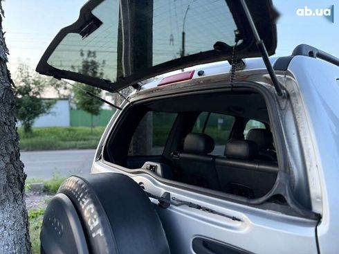 Jeep Cherokee 2004 - фото 21