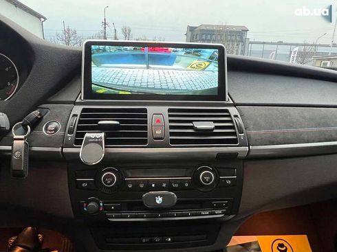 BMW X5 2010 - фото 16