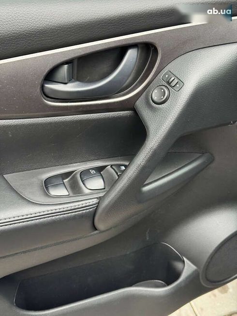 Nissan Rogue 2020 - фото 12