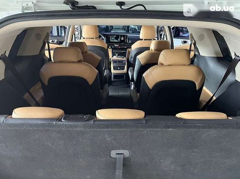 Kia Carnival 2021 - фото 18