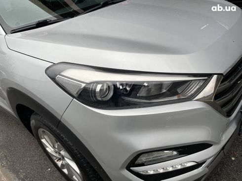Hyundai Tucson 2016 серый - фото 4