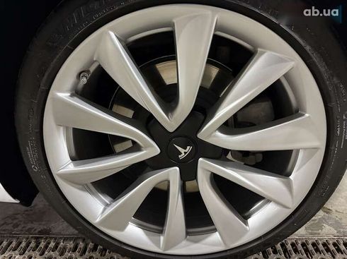 Tesla Model 3 2019 - фото 11
