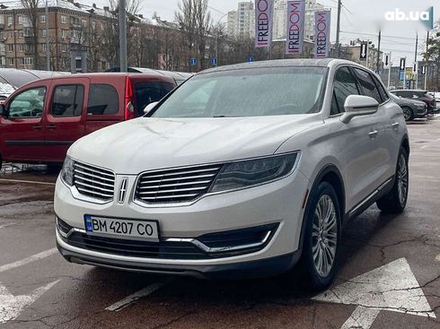 Lincoln MKX 2017 - фото 6