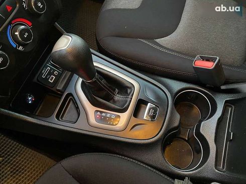 Jeep Cherokee 2016 - фото 18