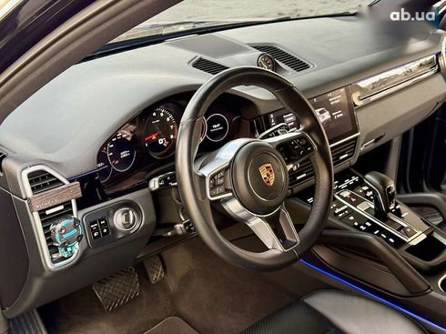 Porsche Cayenne 2018 - фото 20