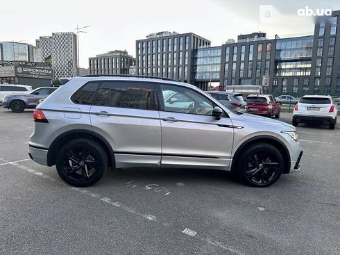 Volkswagen Tiguan 2022 - фото 9