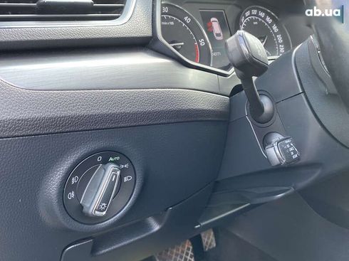 Skoda Superb 2015 - фото 13