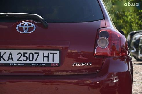 Toyota Auris 2007 - фото 13