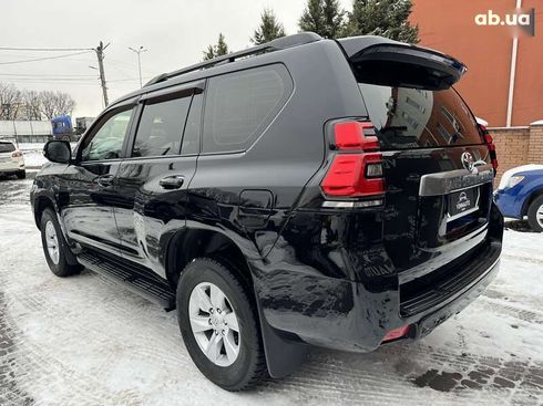 Toyota Land Cruiser Prado 2018 - фото 10