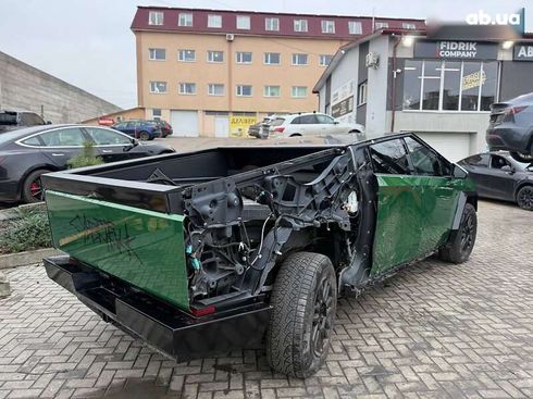 Tesla Cybertruck 2025 - фото 17