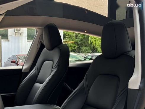 Tesla Model Y 2022 - фото 14