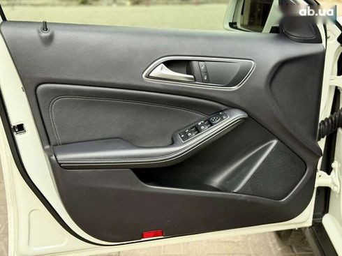 Mercedes-Benz GLA-Класс 2014 - фото 21