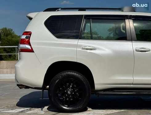 Toyota Land Cruiser Prado 2014 - фото 6