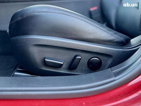Mazda 3 2019 - фото 20