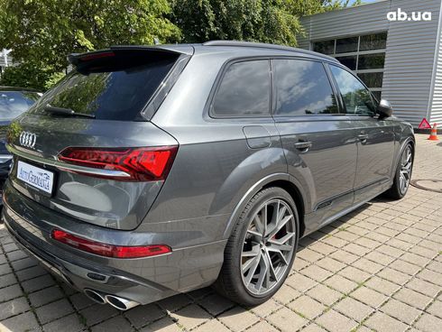 Audi SQ7 2021 - фото 11