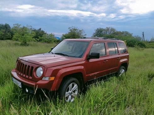 Jeep Patriot 2012 красный - фото 11