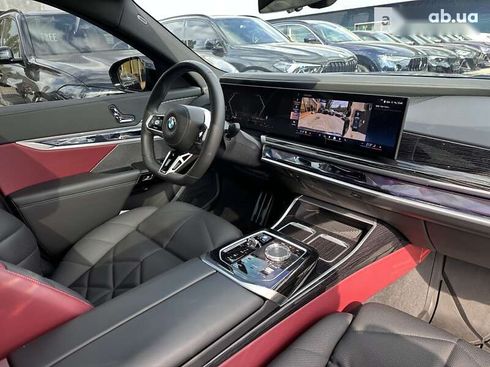 BMW 7 серия 2023 - фото 24