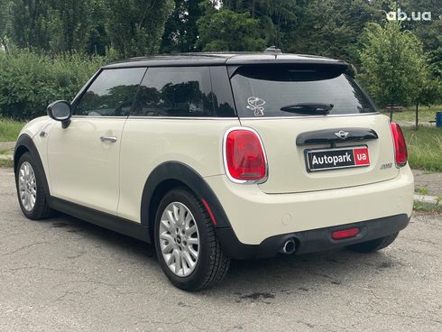 MINI Hatch 2015 белый - фото 9