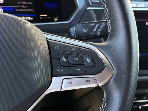 Volkswagen Tiguan 2021 черный - фото 35