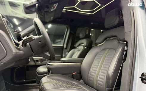 Rivian R1S 2024 - фото 14