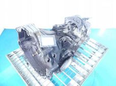 Запчасти на Audi 100 в Украине - купить на Автобазаре