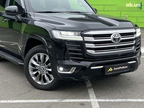 Toyota Land Cruiser 2021 - фото 2