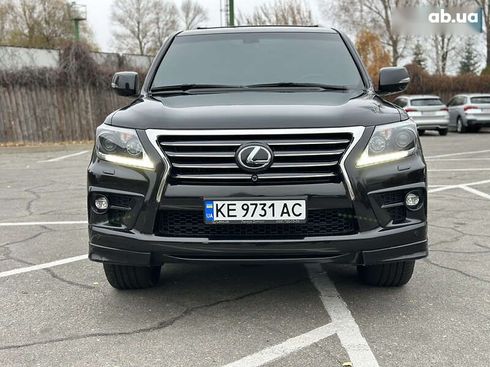 Lexus LX 2015 - фото 2