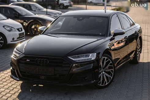 Audi S8 2021 - фото 3